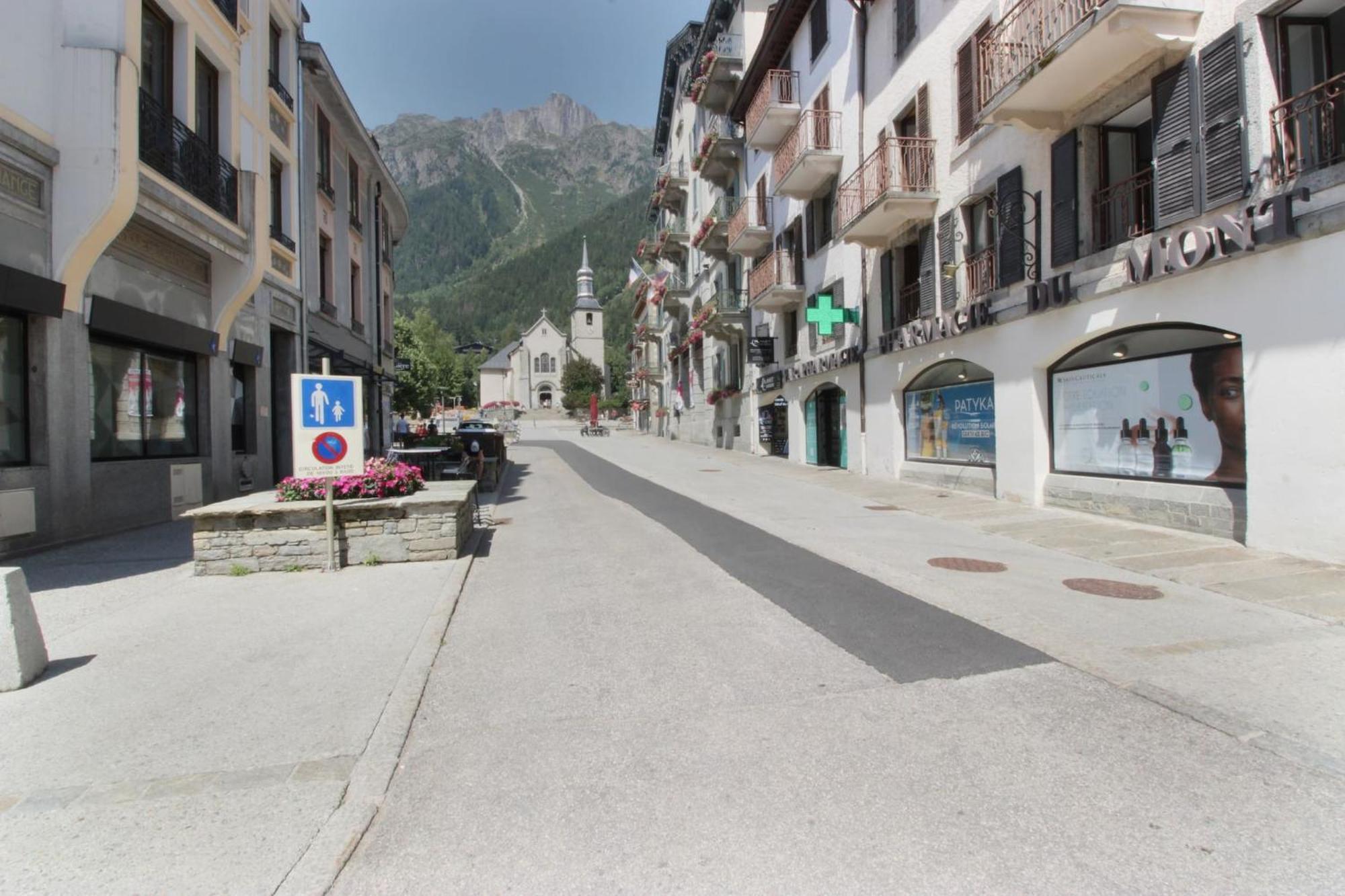 Nook 42 - The Loft - Central 2Br W/ Balcony Views Chamonix Exterior photo