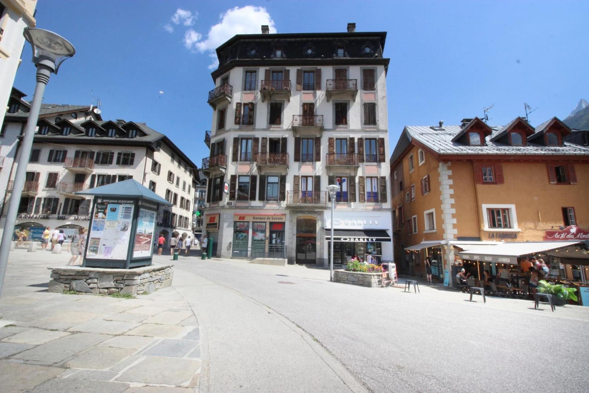 Nook 42 - The Loft - Central 2Br W/ Balcony Views Chamonix Exterior photo